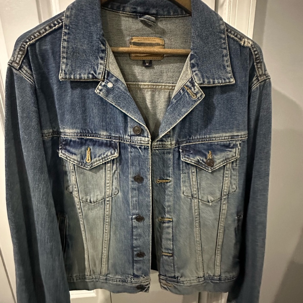 American Eagle Outfitters Light Blue Denim Jacket